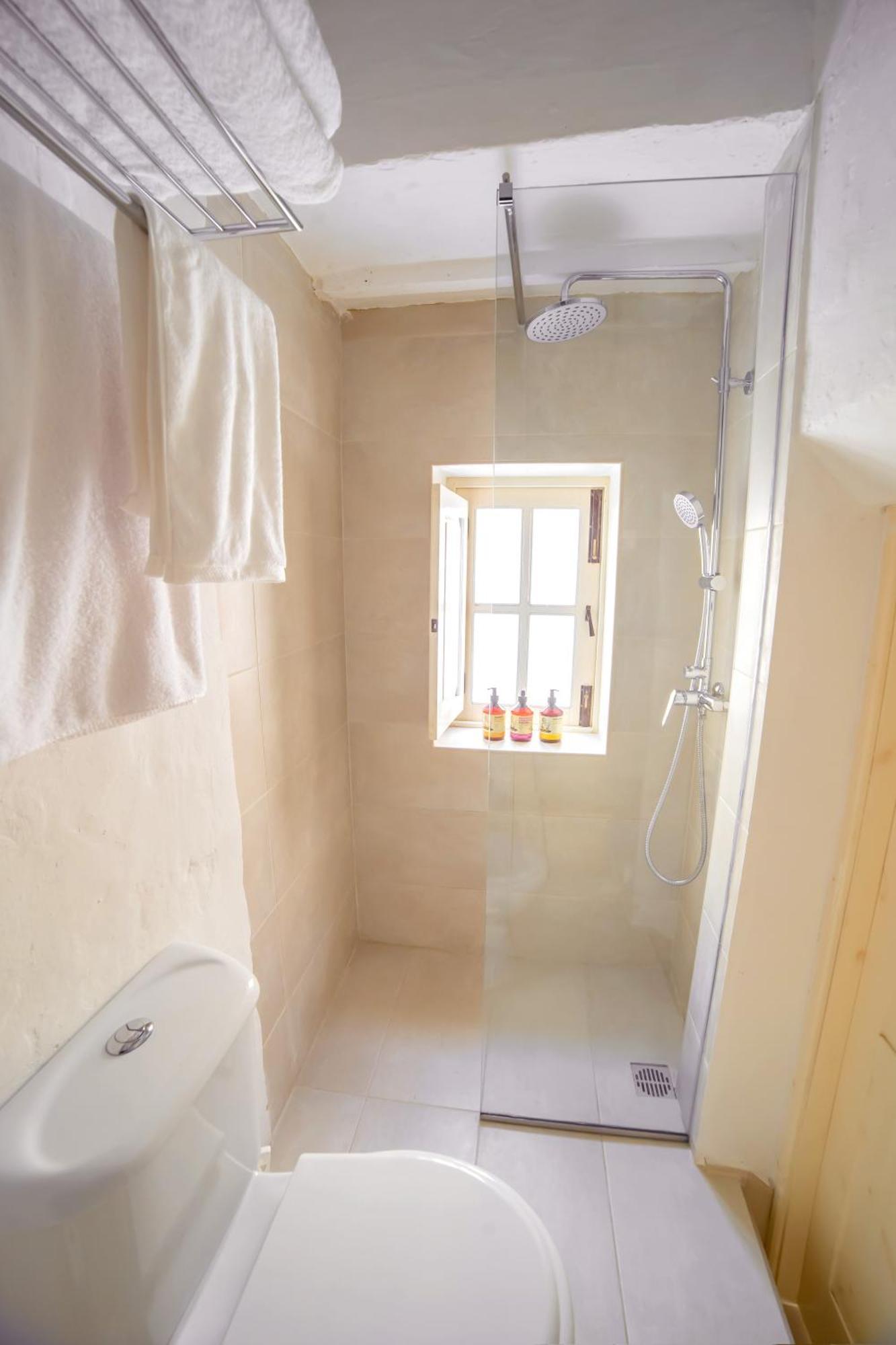 Carmelita Maisonette فاليتا المظهر الخارجي الصورة
